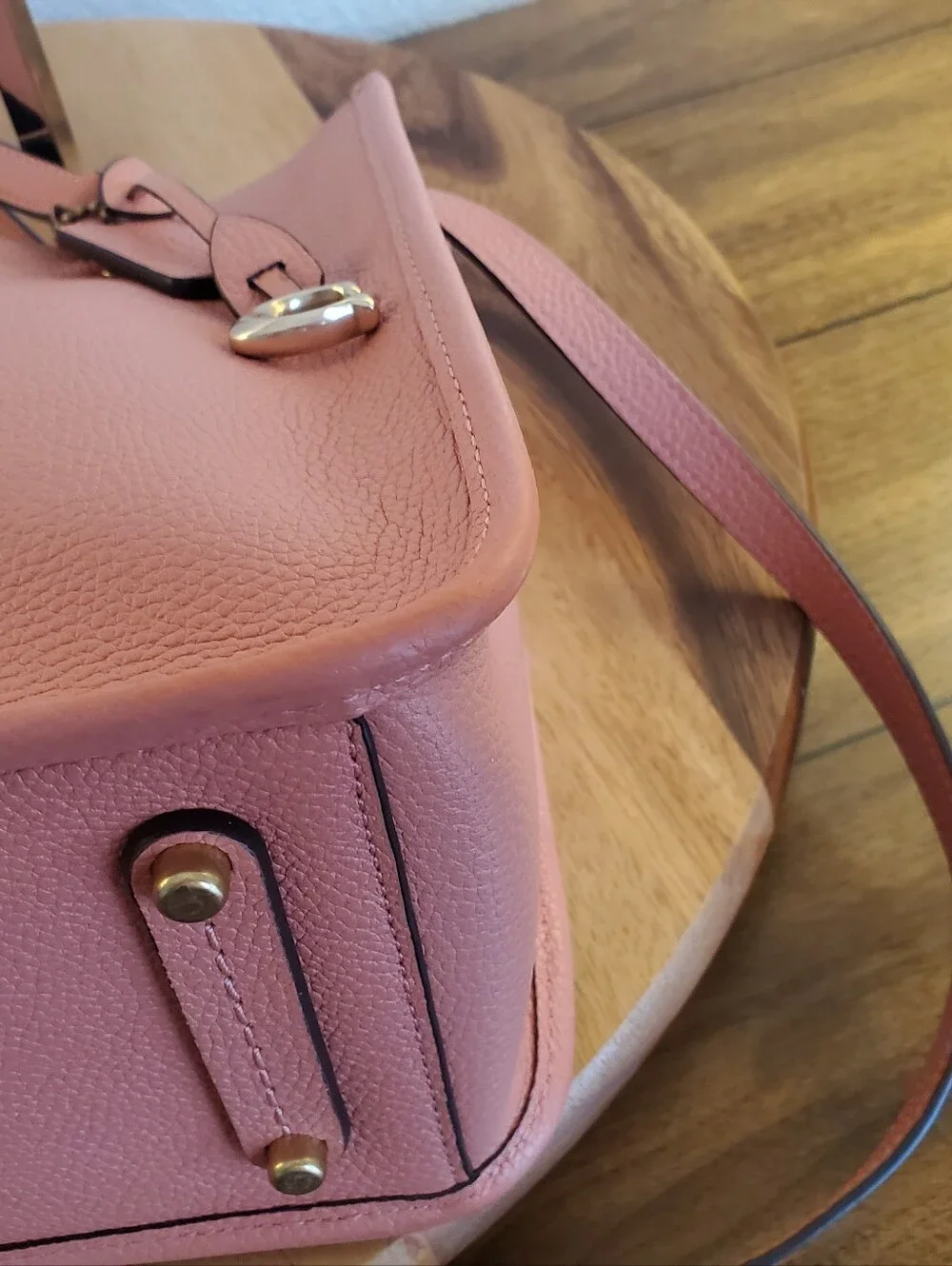 COACH CORAL TYLER CARRYALL IN PERFECT LIKE NEW CONDITION!
